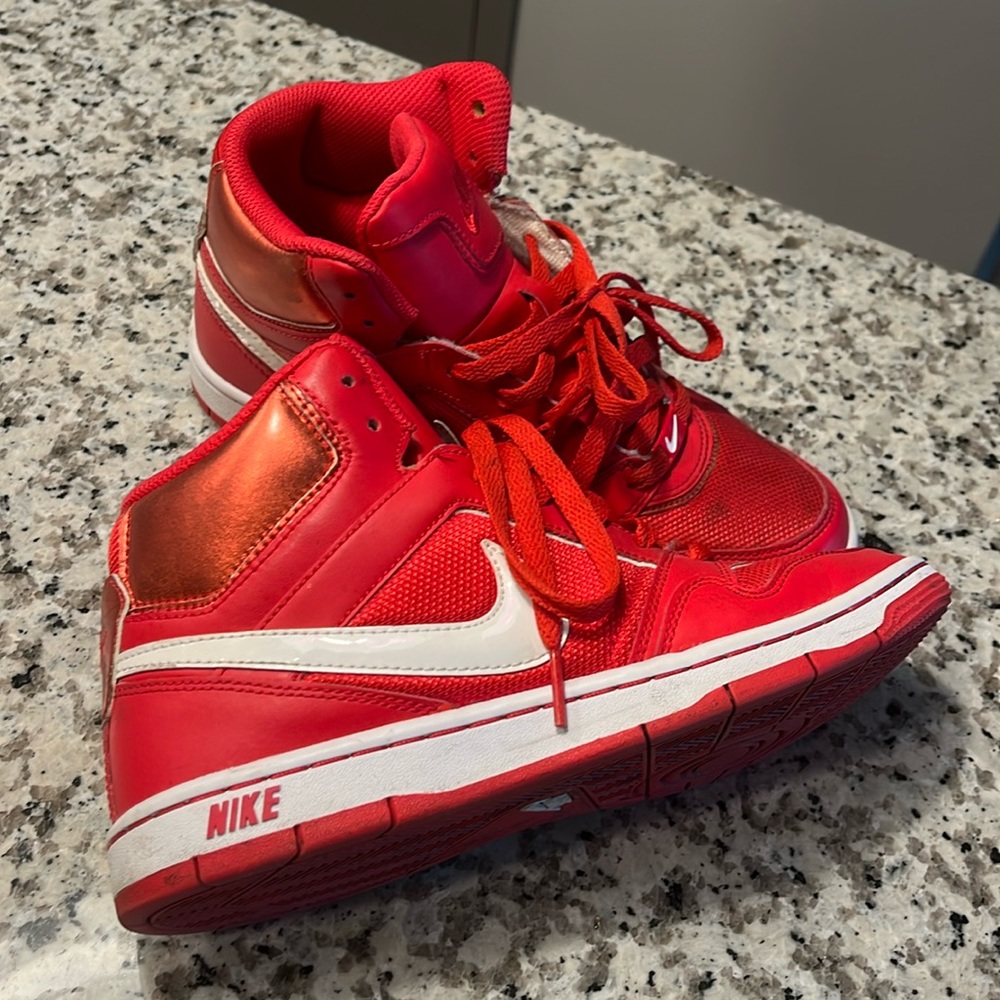 dunks high red